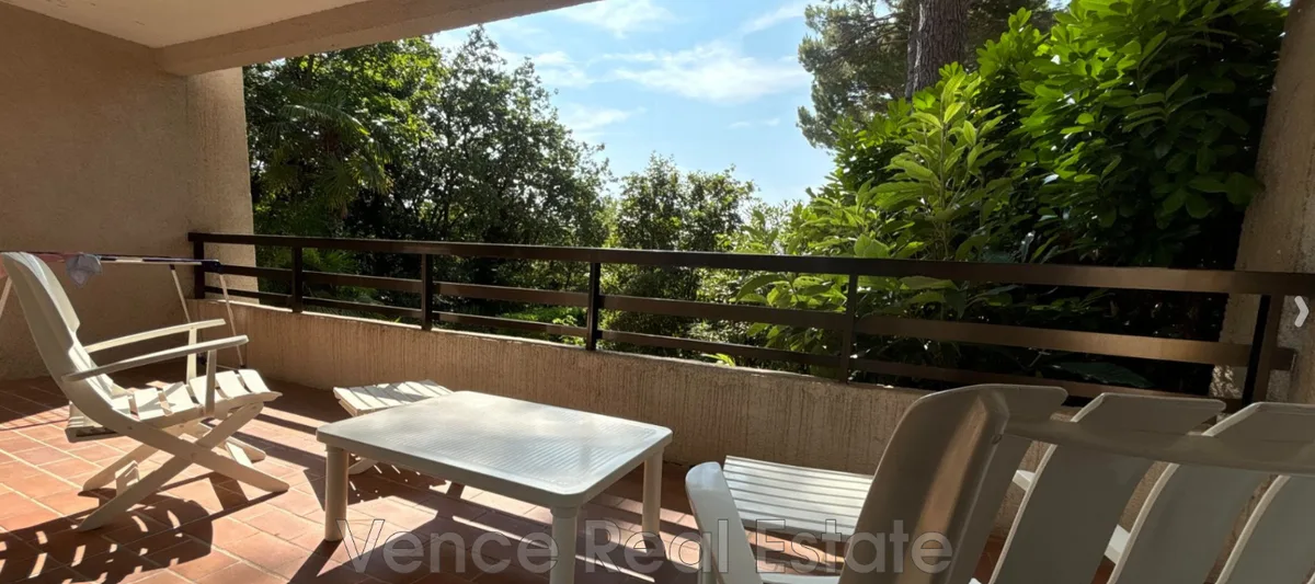 Vence Modern Single